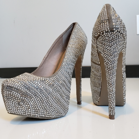Steve Madden Rhinestone Platform Heels - Picture 4 of 8